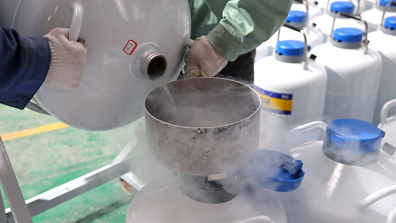 液氮罐內液氮裝多少合（hé）適（shì）