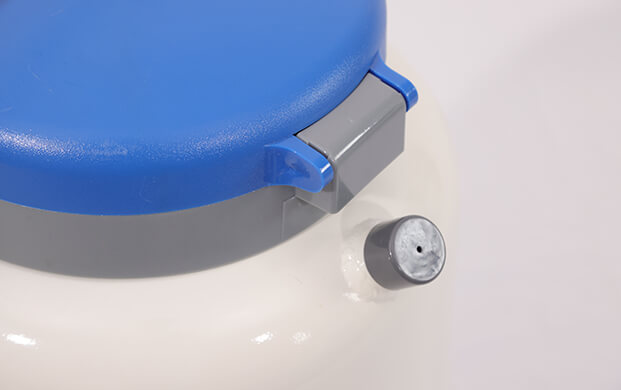 液氮容器真空口破損還能用嗎?